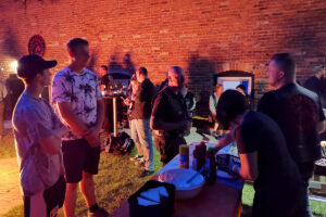 Wie bei jeder Party der Sunseeker wurde auch diesmal der Grill angeworfen. Wie bei jeder Party der Sunseeker wurde auch diesmal der Grill angeworfen.