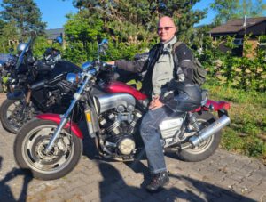 Jörg mit seiner Yamaha