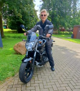 Simone und ihre Honda